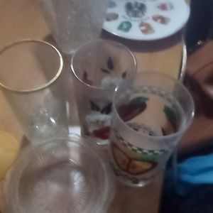 3drinking glasses color s